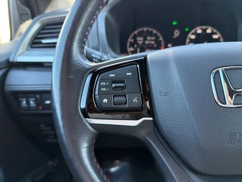 Used 2025 Honda Odyssey Sport-L image 14
