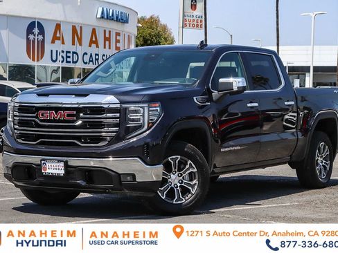 Used 2024 GMC Sierra 1500 SLT AWD/4WD image 1