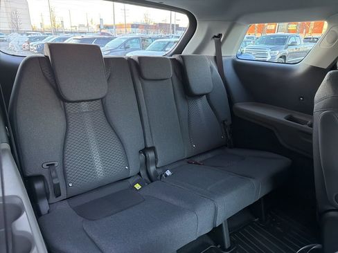 New 2026 Kia Carnival LX FWD image 16