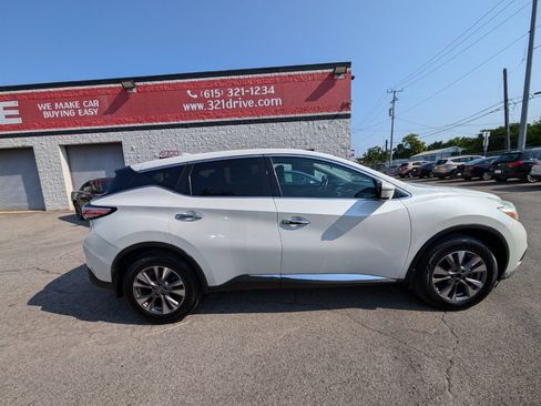 Used 2017 Nissan Murano S w/ Navigation Package FWD image 5