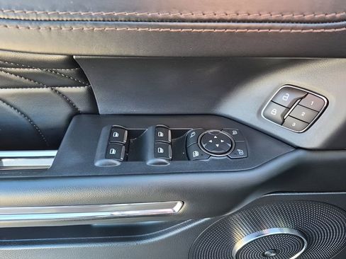 Used 2021 Ford Expedition Platinum image 27