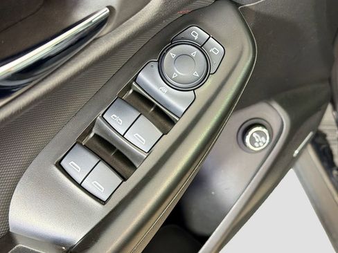 Used 2024 Chevrolet TrailBlazer RS w/ Convenience Package FWD image 18