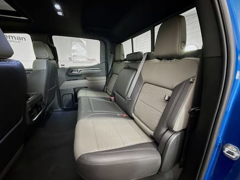 Used 2022 Chevrolet Silverado 1500 ZR2 w/ Technology Package AWD/4WD image 27