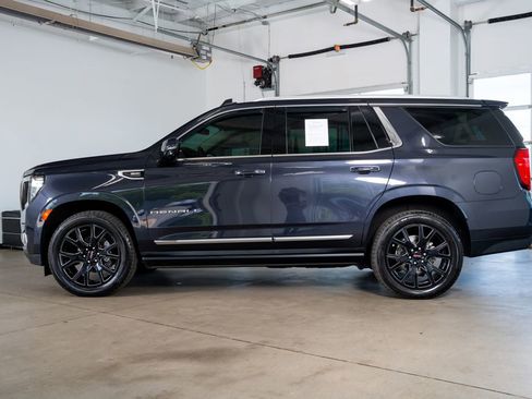 Used 2023 GMC Yukon Denali AWD/4WD image 22