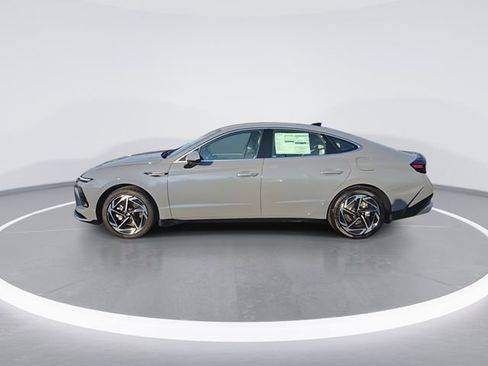 New 2026 Hyundai Sonata SEL FWD image 5