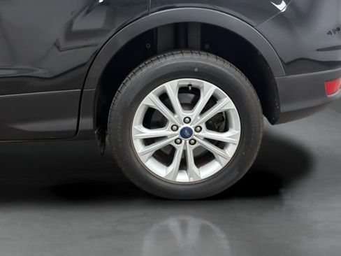 Used 2017 Ford Escape SE AWD/4WD image 25