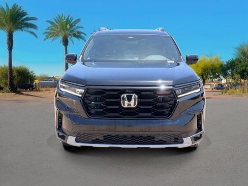 Used 2024 Honda Pilot TrailSport image 9