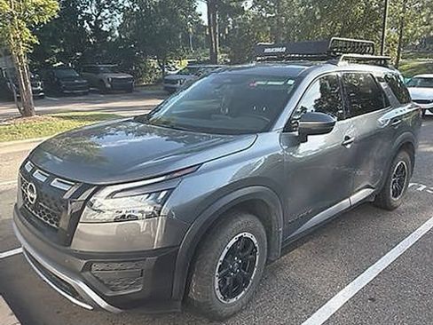 Used 2023 Nissan Pathfinder Rock Creek AWD/4WD image 14
