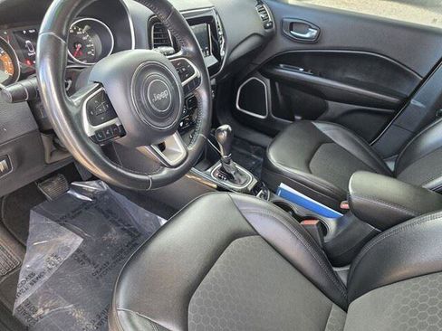 Used 2019 Jeep Compass Altitude image 15