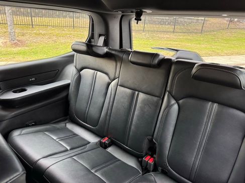 Used 2022 Jeep Wagoneer Series II image 32