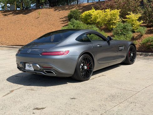 Used 2018 Mercedes-Benz AMG GT S image 3