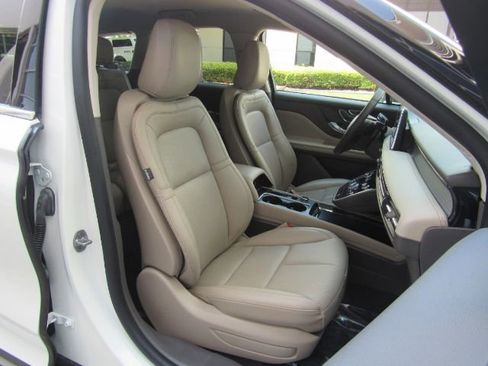 Used 2022 Lincoln Corsair FWD w/ Equipment Group 101A image 20