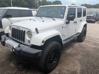 Used 2014 Jeep Wrangler Unlimited Sahara w/ Dual Top Group