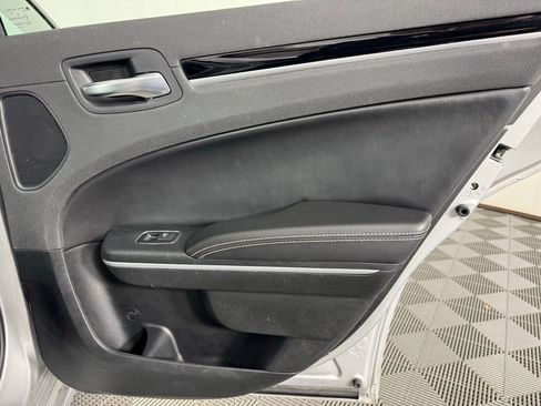 Used 2023 Chrysler 300 S RWD image 30