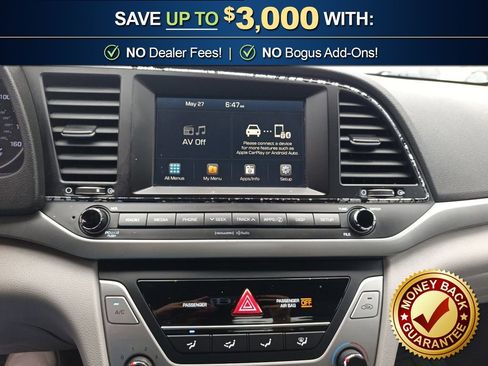 Used 2017 Hyundai Elantra SE FWD image 25