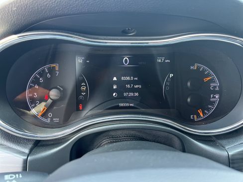 Used 2021 Jeep Grand Cherokee Laredo X RWD image 21