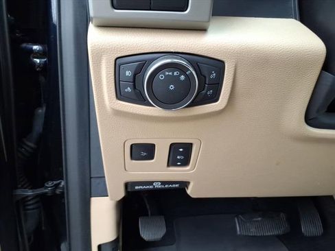 Certified 2021 Ford F250 Lariat w/ Lariat Ultimate Package image 22