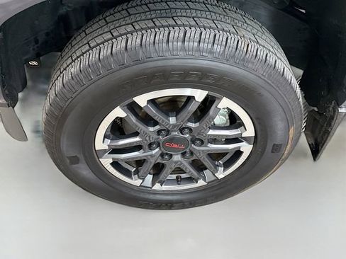 Used 2024 Toyota Tacoma TRD Sport w/ TRD Sport Upgrade Package AWD/4WD image 31