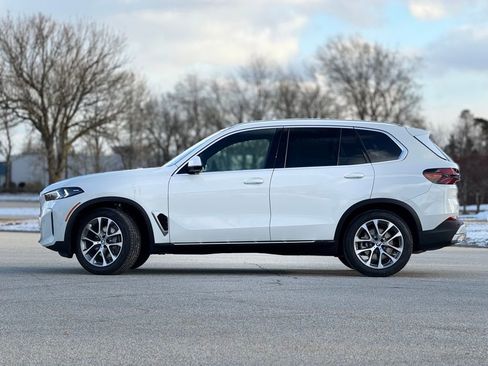 New 2026 BMW X5 xDrive40i image 3