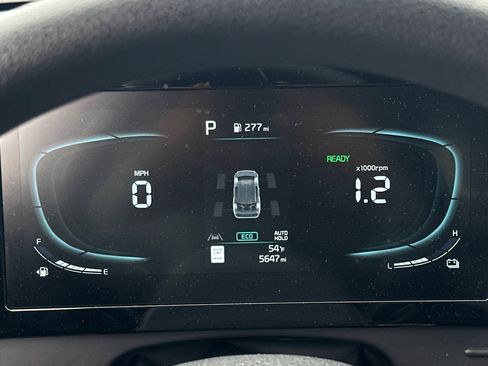 Certified 2025 Kia Sportage LX image 23