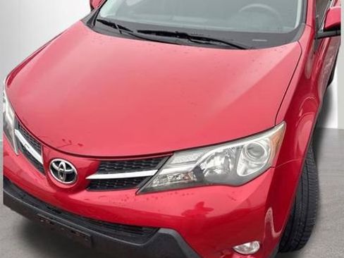 Used 2014 Toyota RAV4 XLE image 3