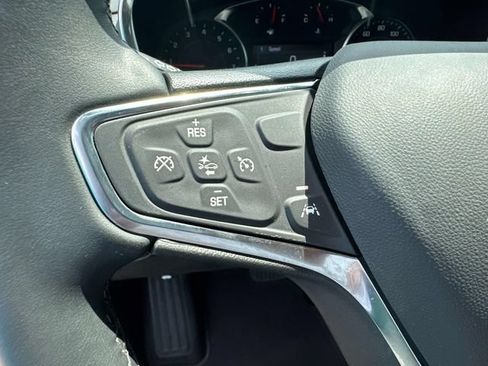Used 2024 Chevrolet Equinox LT FWD image 29