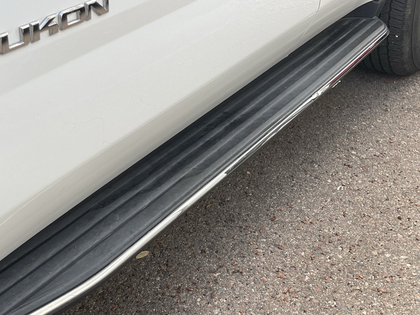 Used 2019 GMC Yukon SLT w/ HD Trailering Package AWD/4WD image 9