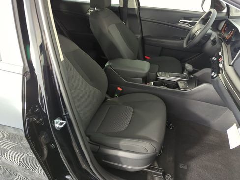 New 2026 Kia Sportage LX image 35