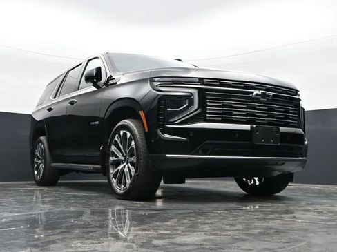 Used 2025 Chevrolet Tahoe High Country w/ Sun And Tow Package AWD/4WD image 41