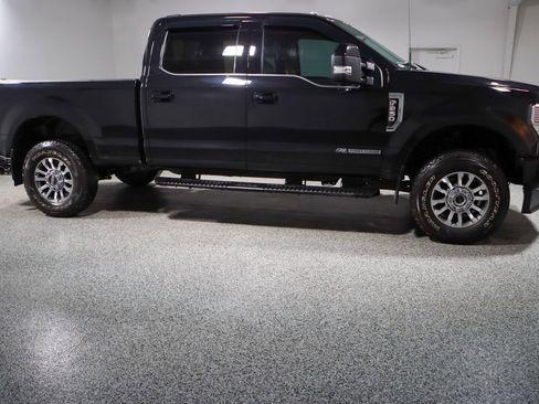 Used 2022 Ford F250 Lariat w/ Lariat Ultimate Package image 6