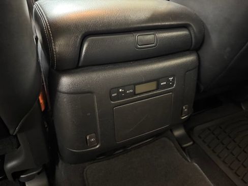Used 2018 Nissan Armada SL w/ Premium Package RWD image 21