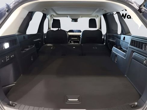 New 2025 MAZDA CX-70 Plug-In Hybrid w/ Premium Pkg image 39