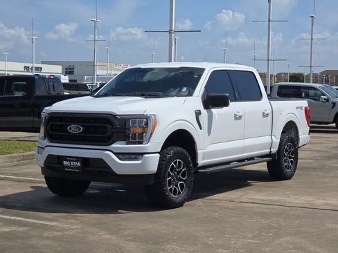Used 2022 Ford F150 XLT w/ Equipment Group 302A High AWD/4WD image 10