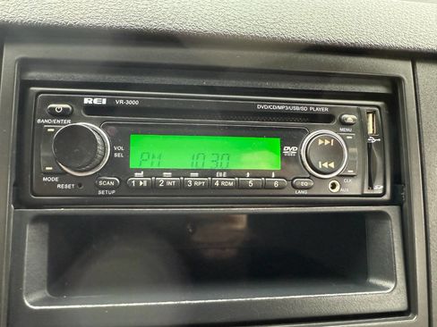 Used 2014 Ford F550 4X2 2dr Regular Cab 140.8 200. image 43