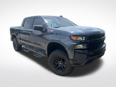 Used 2021 Chevrolet Silverado 1500 Custom Trail Boss w/ LPO, Dark Essentials Package AWD/4WD image 2
