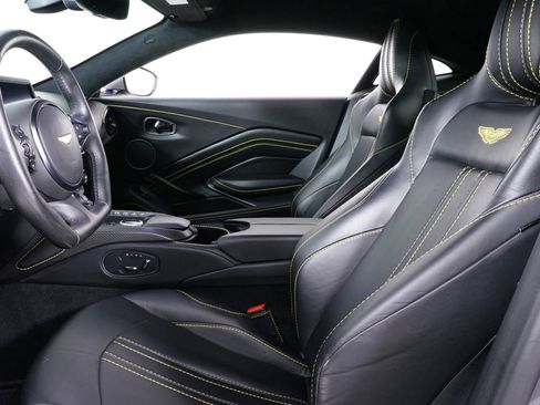 Used 2019 Aston Martin V8 Vantage Coupe RWD image 4