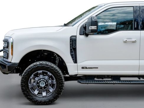 Used 2024 Ford F250 Lariat w/ Lariat Ultimate Package AWD/4WD image 10