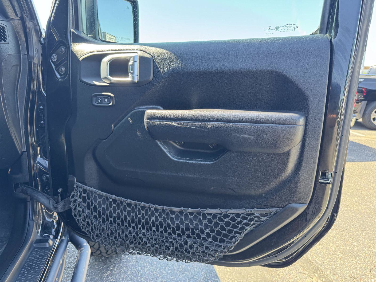 Used 2021 Jeep Gladiator Sport AWD/4WD image 23