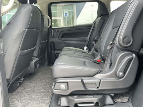 Used 2026 Honda Odyssey EX-L image 10