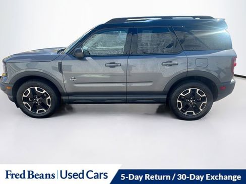 Used 2021 Ford Bronco Sport Outer Banks w/ Outer Banks Package image 4
