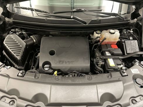 Used 2023 Chevrolet Traverse LT w/ LPO, Floor Liner Package image 20