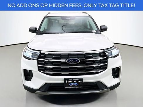 New 2025 Ford Explorer Active w/ Active Comfort Package image 2