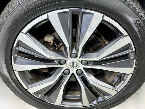 Used 2022 Volvo XC60 B5 Momentum w/ Protection Package Premier image 30