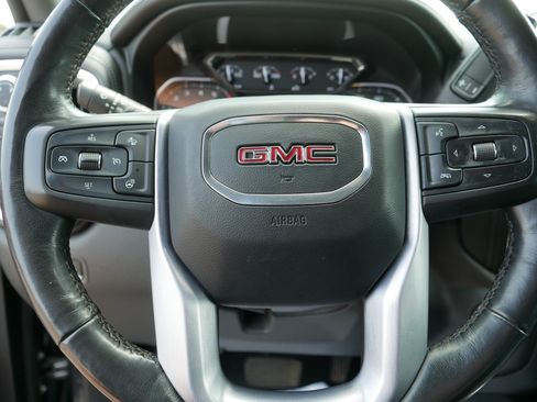 Used 2019 GMC Sierra 1500 SLT w/ SLT Premium Plus Package AWD/4WD image 25