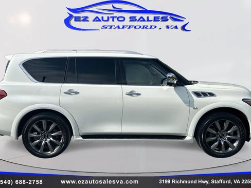 Used 2017 INFINITI QX80 Signature Edition w/ All Season Package AWD/4WD image 4