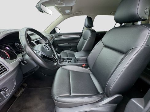Used 2019 Volkswagen Atlas SE w/ Towing Package AWD/4WD image 13