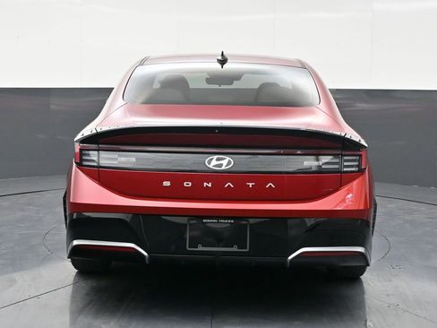 Used 2024 Hyundai Sonata SEL image 4