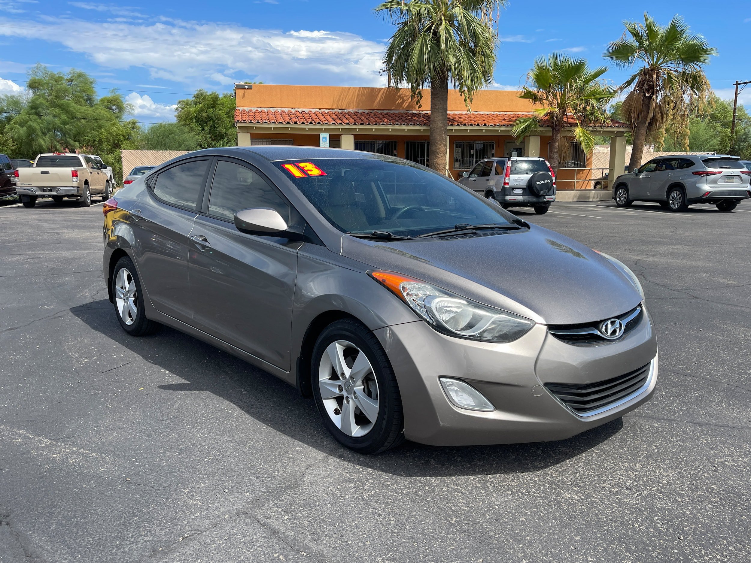 Used 2013 Hyundai Elantra GLS w/ Preferred Pkg FWD image 7