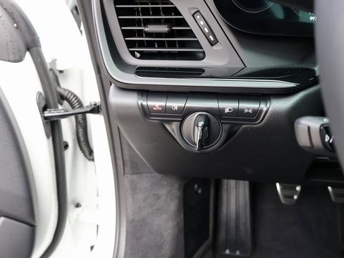 Used 2024 Porsche 911 Carrera T image 34