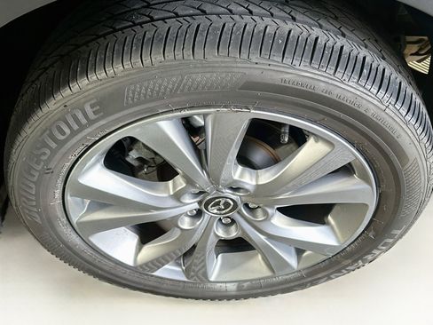 Used 2025 MAZDA CX-30 AWD 2.5 S w/ Preferred Package image 11